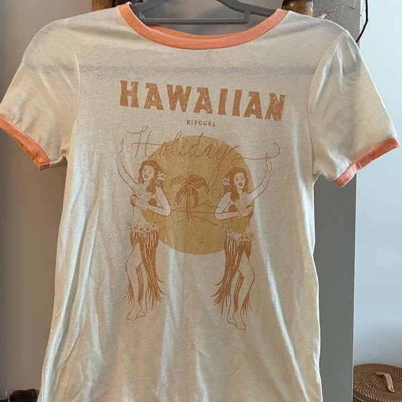 Rip Curl Vintage Look Hula Pink & Cream Ringer Tee - Picture 2 of 4